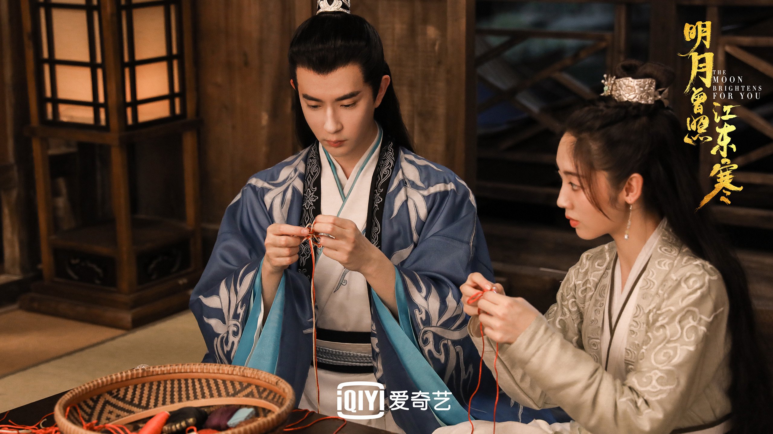“法甲激烈角逐，榜首变换频繁”，法甲前三名