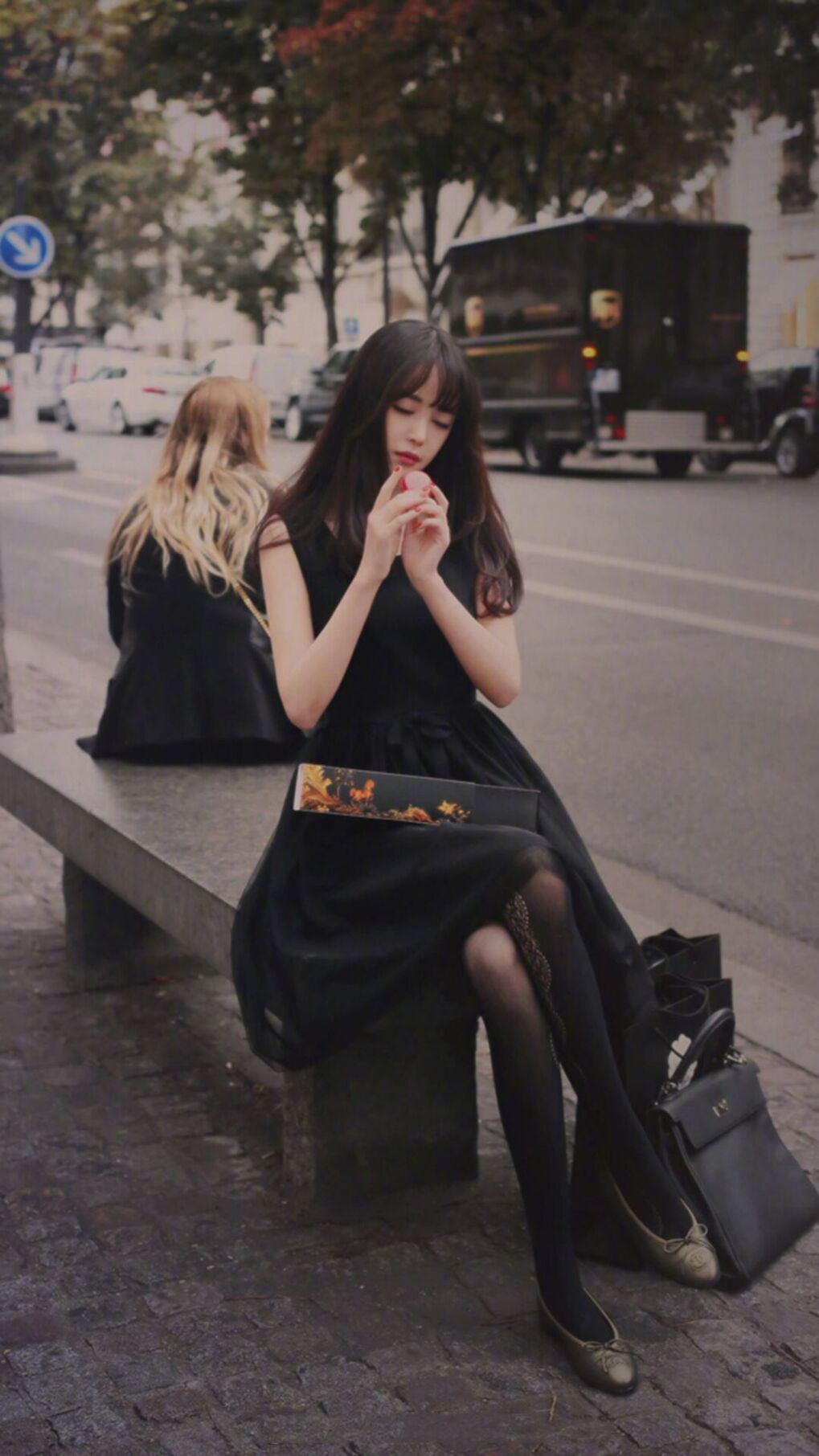 西甲赛场火力全开，精彩进球和战术变化频繁出现，西甲精彩集锦