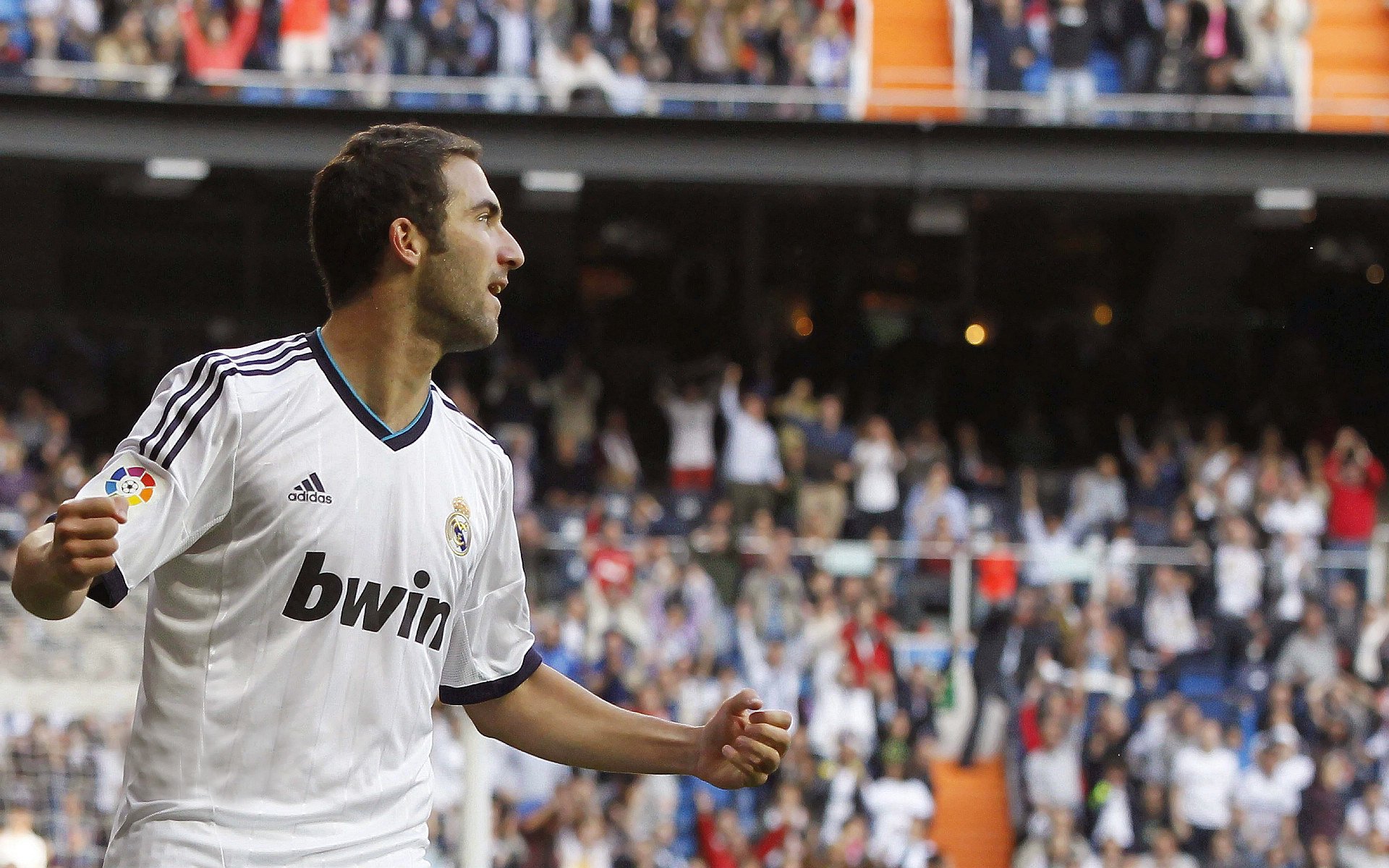 “青年球员表现出色，未来无限可能”，青年队是哪个球队